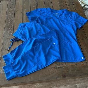 Barco One Royal Blue Scrub Set- M top and MP Jogger pant